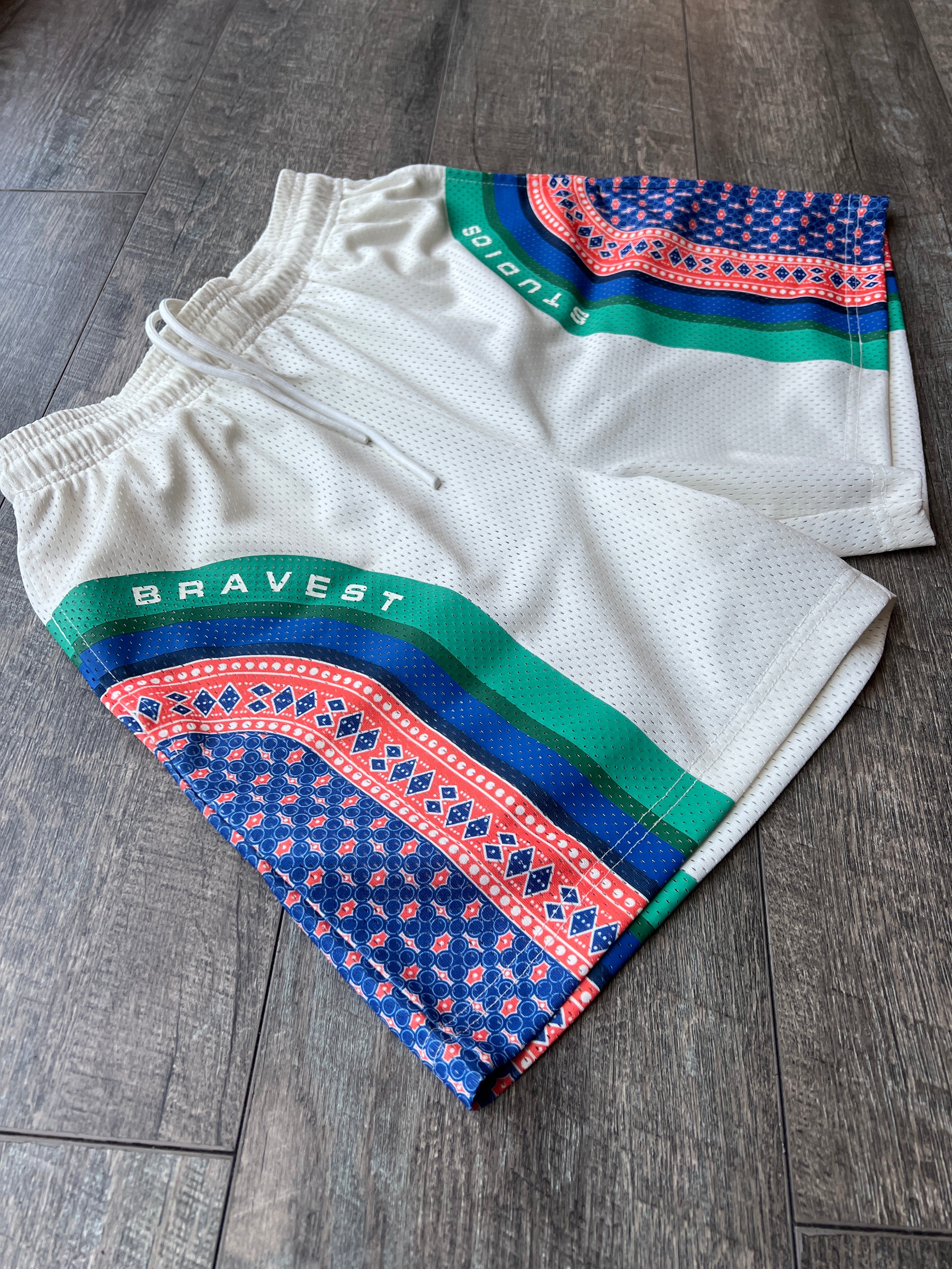 Arch Shorts - Image 4