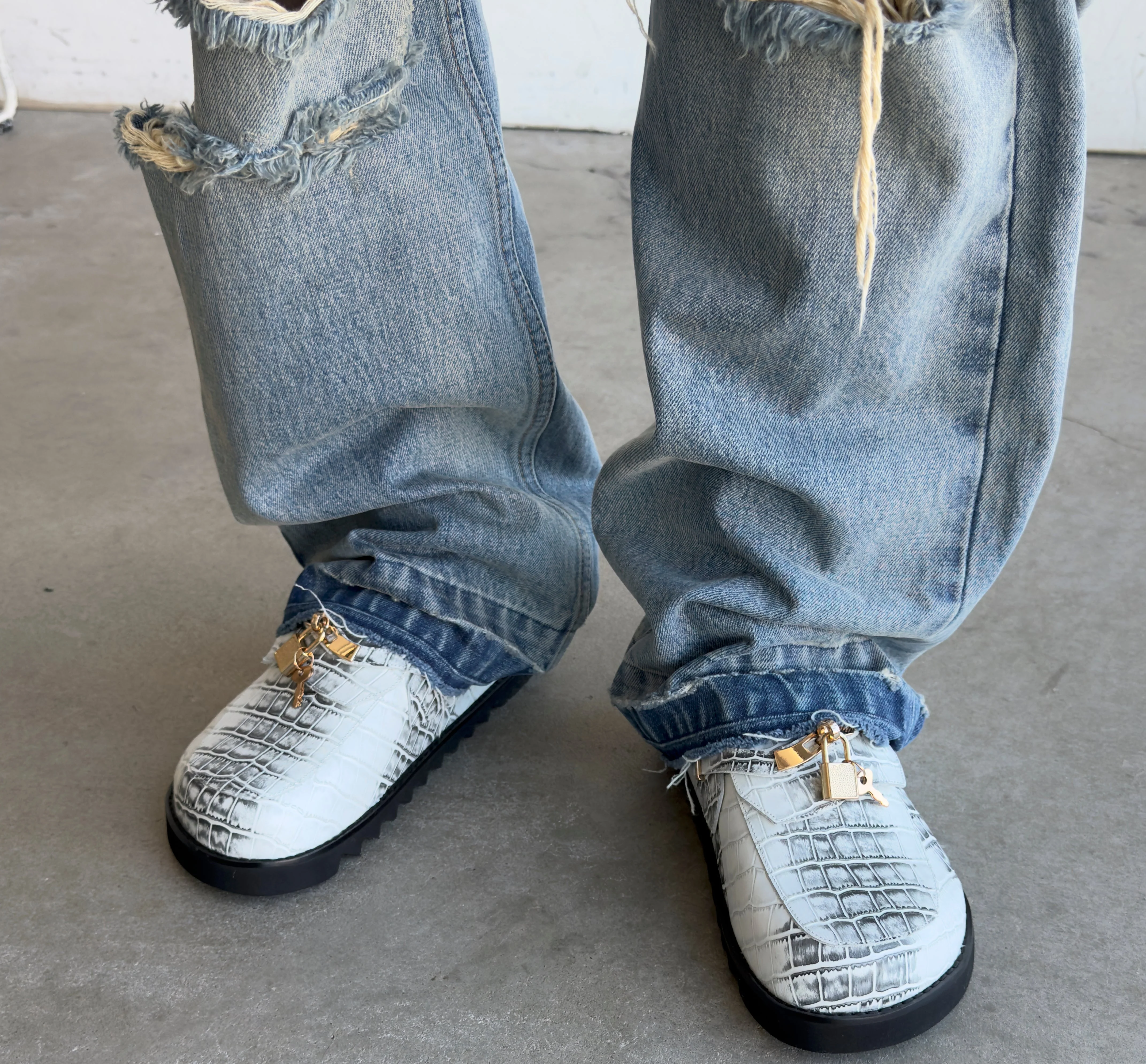 Bag Clogs (Two Colorways) - Image 13