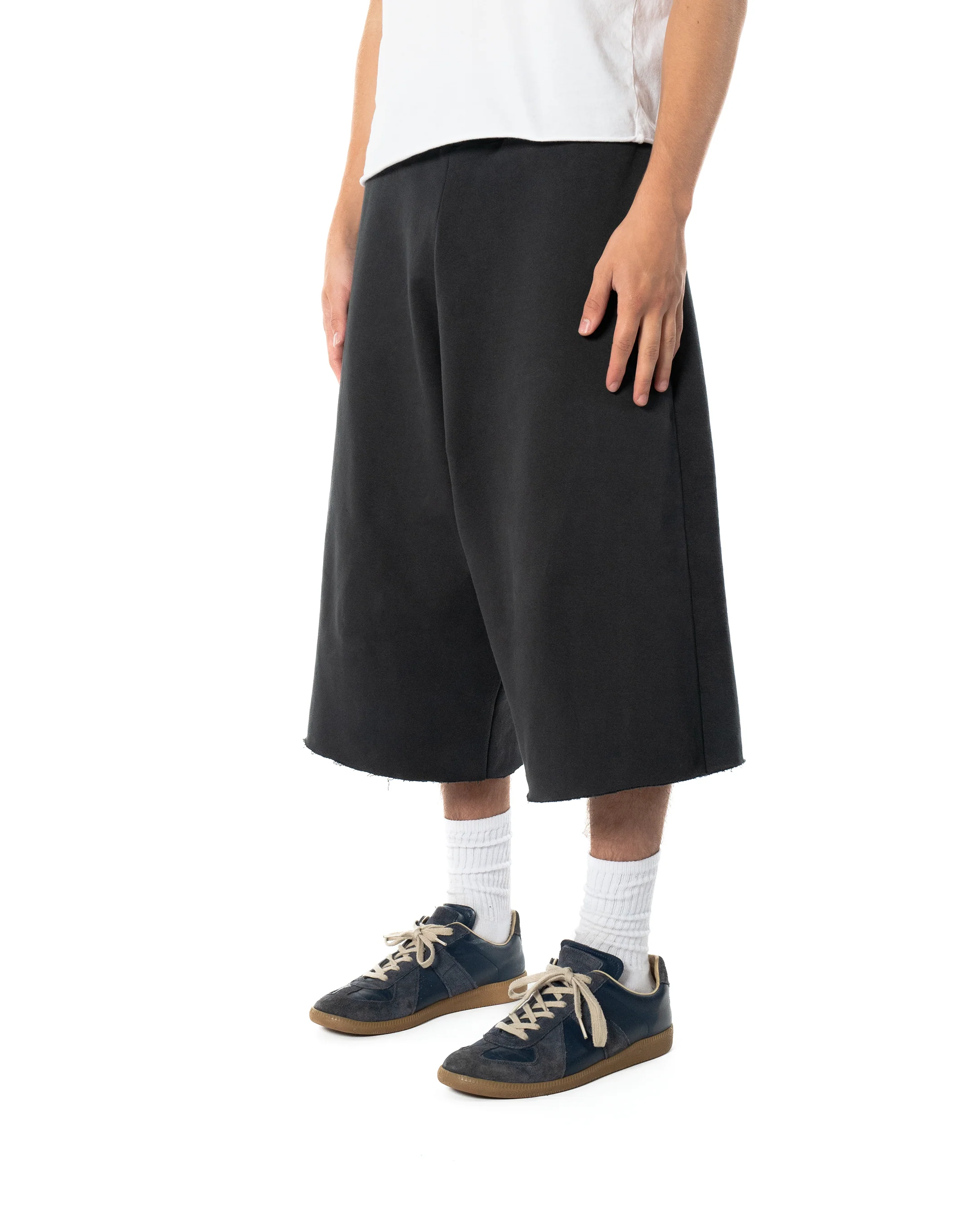 Baggy Sweatshorts Black - Image 3