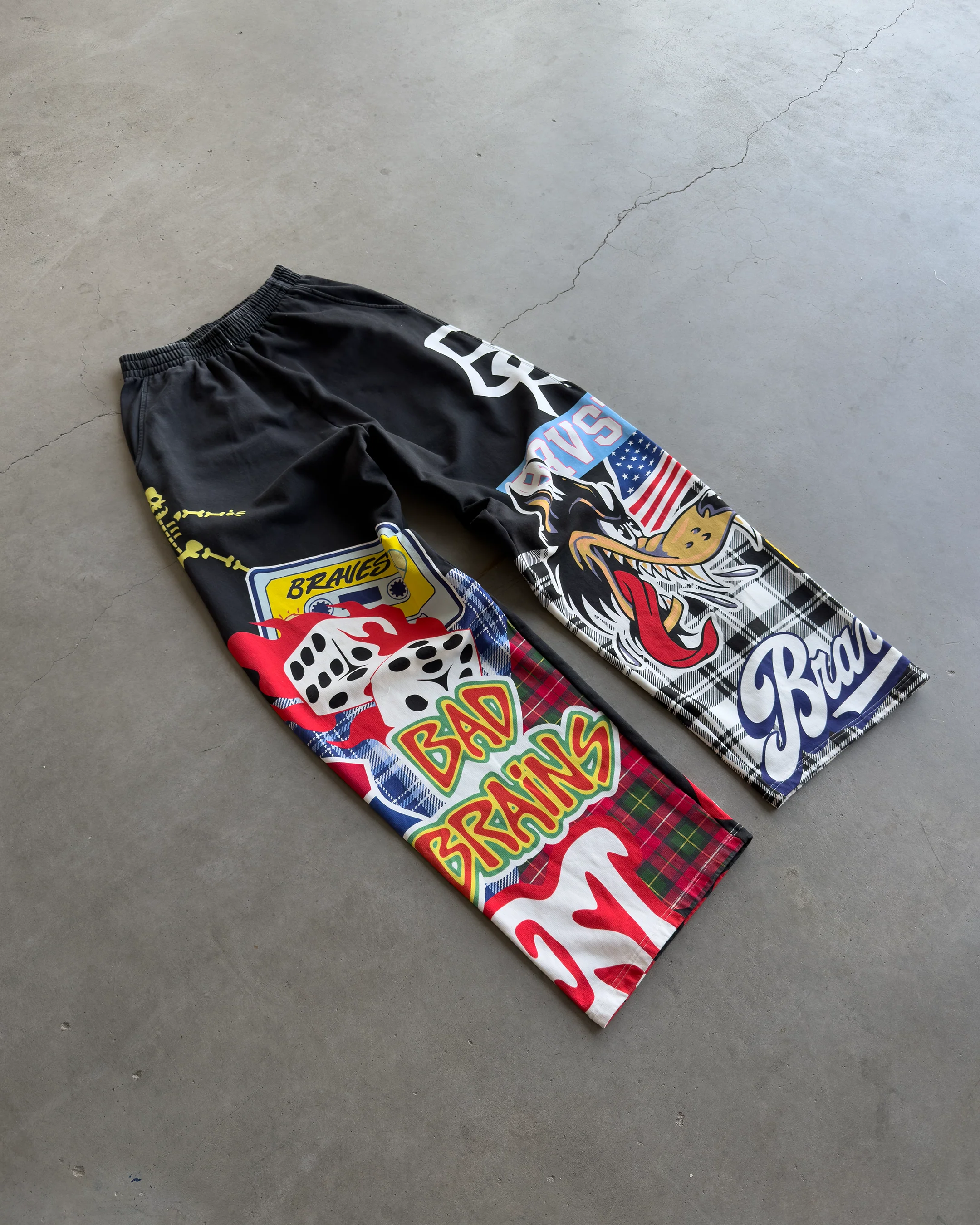 Black Patchwork Baggy Sweatpants - Image 4