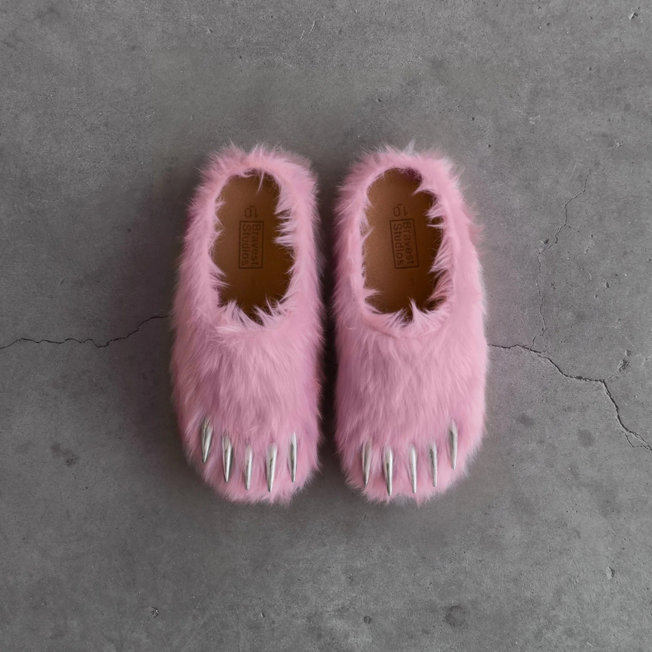 [SOLD OUT] Pink Bear Claw Mules